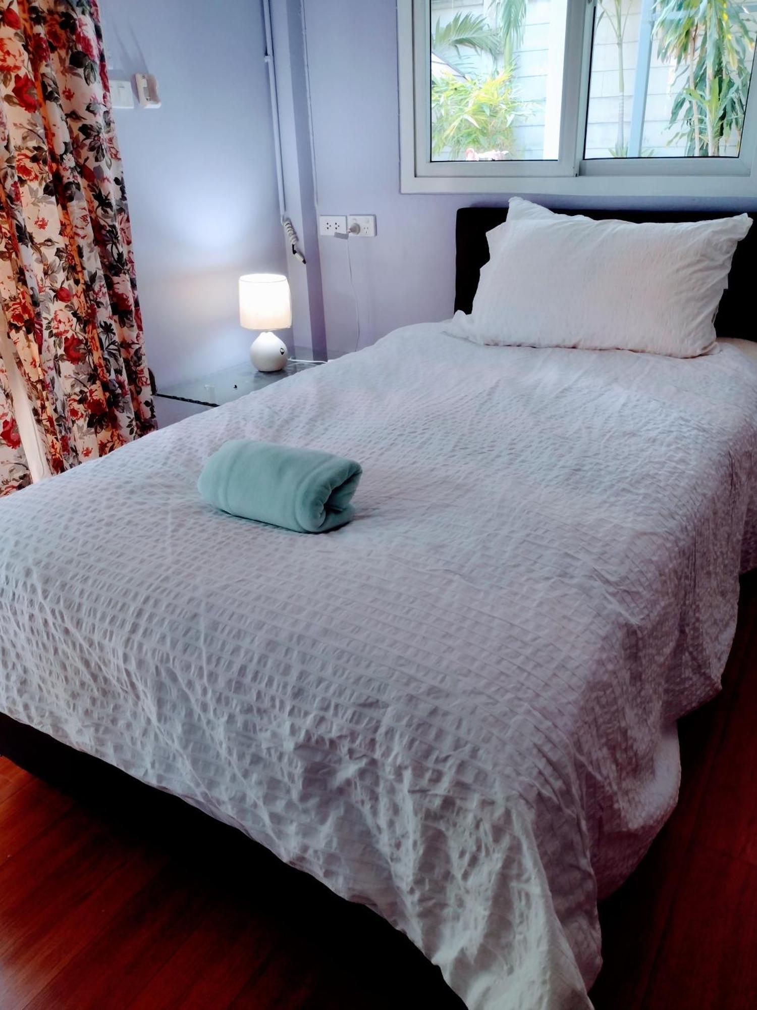 Mango Tree Guestroom Bangkok Exterior photo
